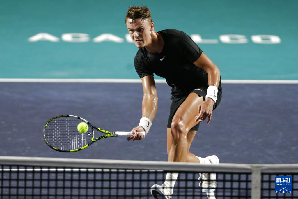 正在成为巴 正在成为巴